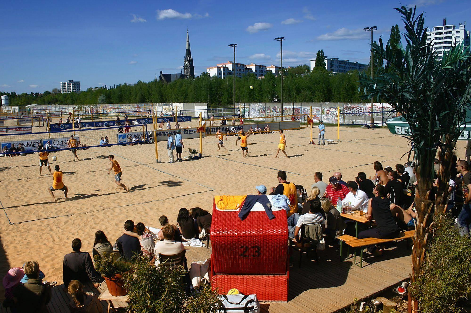Cube Lodges Berlin Mitte Dış mekan fotoğraf